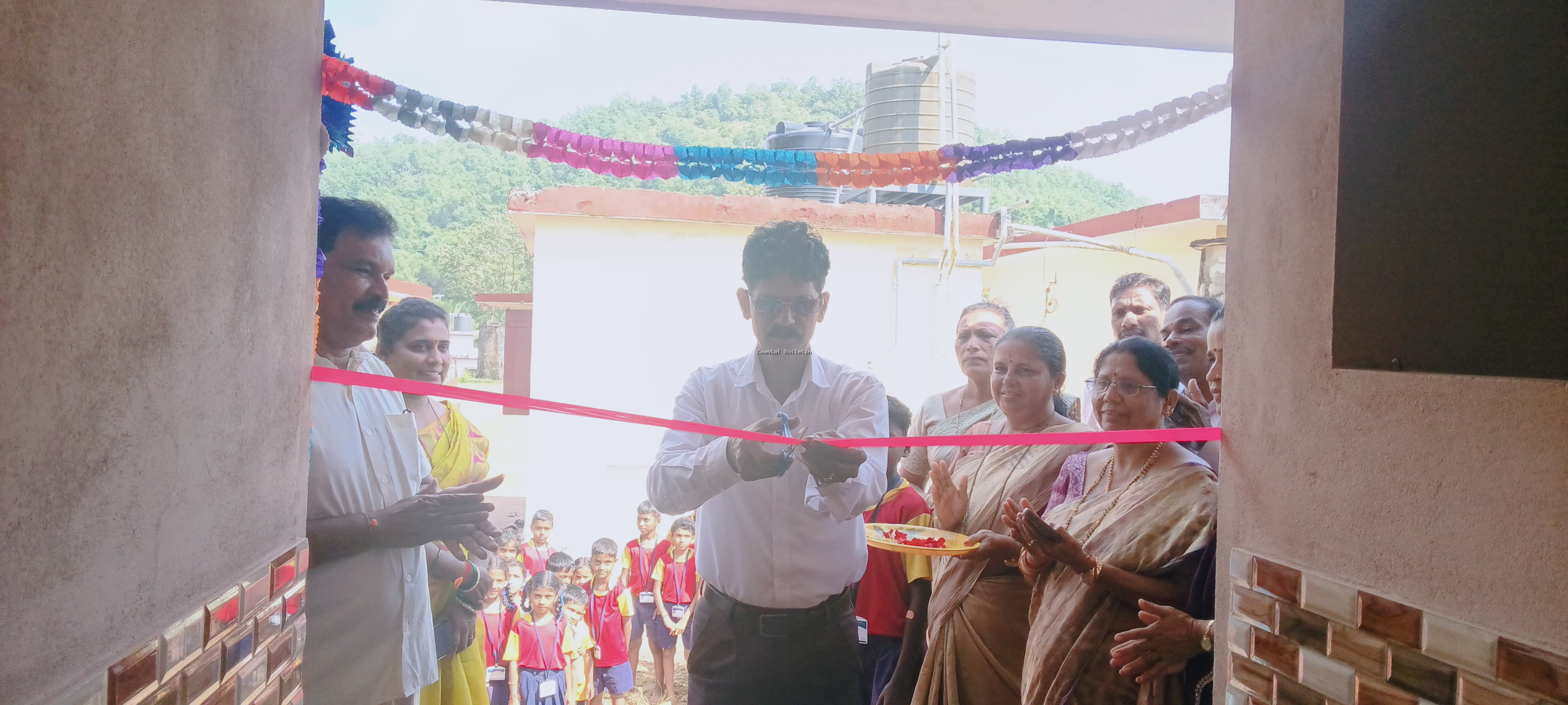 ಕೊಡ್ಮಾಣ್: ಸರ್ಕಾರಿ ಹಿರಿಯ ಪ್ರಾಥಮಿಕ ಶಾಲೆಯಲ್ಲಿ ನೂತನ ಶೌಚಾಲಯ ಉದ್ಘಾಟನೆ.