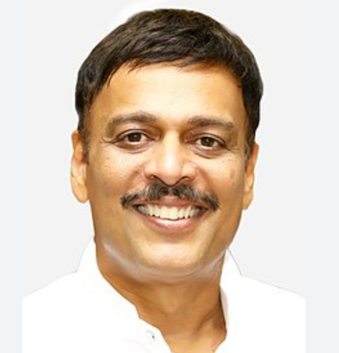 ಬಂಟ್ವಾಳ ಶಾಸಕರಾದ ರಾಜೇಶ್ ನಾಯ್ಕ್ ಉಳಿಪ್ಪಾಡಿ ಜಾರಿ ಬಿದ್ದು ಕಾಲಿಗೆ ಪೆಟ್ಟು, ನಾಲ್ಕು ವಾರ ವಿಶ್ರಾಂತಿಗೆ ವೈದ್ಯರ ಸೂಚನೆ