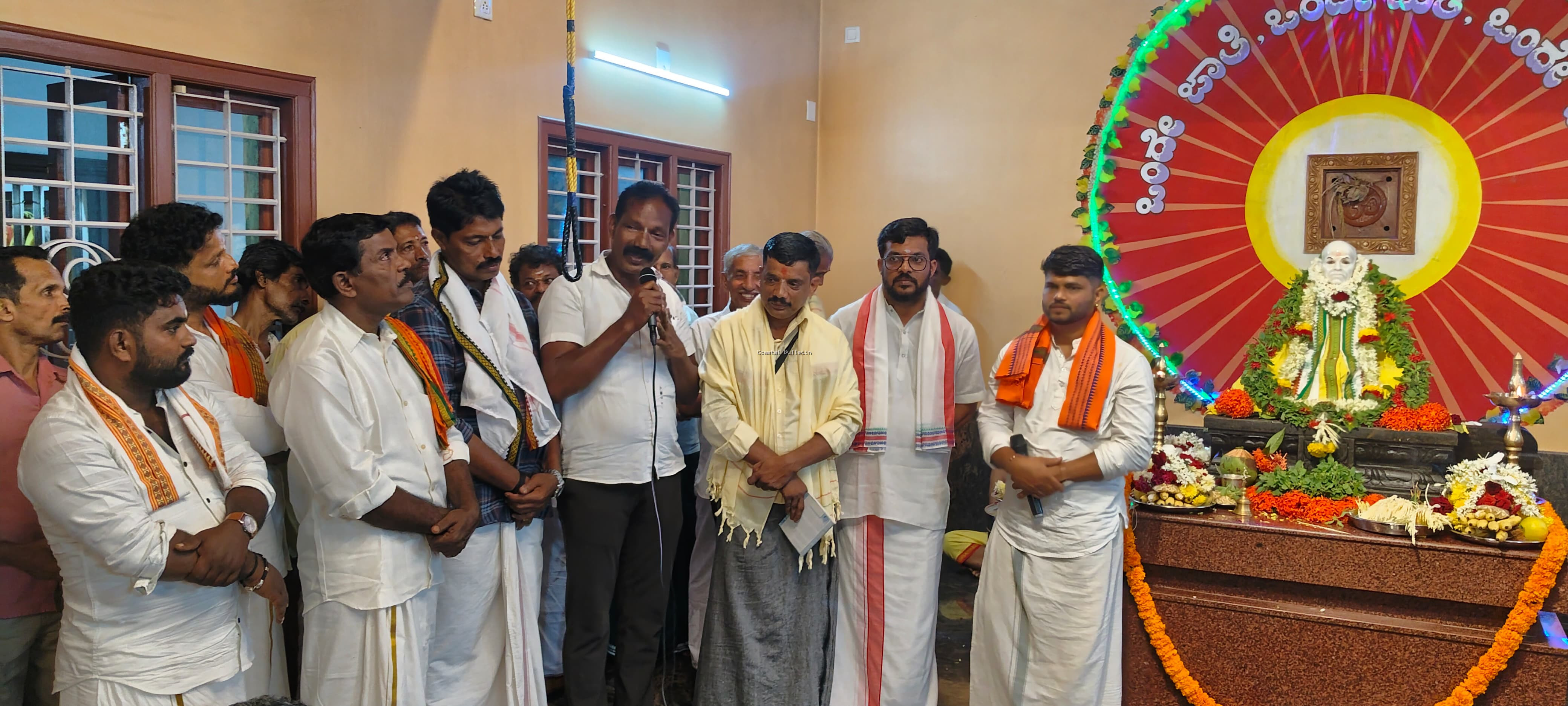 ಬಂಟ್ವಾಳ: ಯುವವಾಹಿನಿ ಘಟಕದ  ಗುರುತತ್ವವಾಹಿನಿ ಭಜನಾ ಸಂಕೀರ್ತನೆ  ಪ್ರಾರಂಭೋತ್ಸವ.   ಜಗತ್ತನ್ನು ತನ್ನತ್ತ ಸೆಳದ ದಾರ್ಶನಿಕ ಗುರುಗಳು : ನಾಗೇಶ್ ಅಮೀನ್ ಮುಲ್ಲಕಾಡು