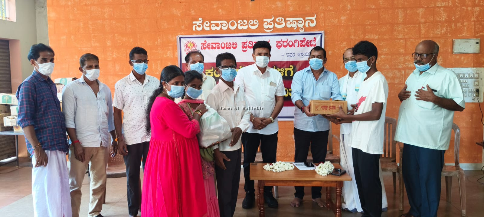 ಫರಂಗಿಪೇಟೆ :ಸೇವಾಂಜಲಿಯಲ್ಲಿ ಕ್ಷಯ ರೋಗಿಗಳಿಗೆ ಪೌಷ್ಟಿಕಾಹಾರ ವಿತರಣೆ.  ಸಮಾಜ ಸೇವೆ ಮನುಷ್ಯನ ಆಂತರ್ಯ ದಲ್ಲಿರುವ ಒಳ್ಳೆಯ ಗುಣ : ಪ್ರಕಾಶ್ ಕಾರಂತ್