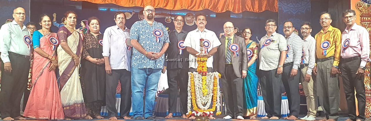 ಬಂಟ್ವಾಳ ಎಸ್.ವಿ.ಎಸ್.ದೇವಳ ಆಂಗ್ಲ ಮಾಧ್ಯಮ ಶಾಲೆಯ ವಾರ್ಷಿಕೋತ್ಸವ.ಮಕ್ಕಳಲ್ಲಿರು ಅಗಾಧ ಪ್ರತಿಭೆ ಗುರುತಿಸಿ  ಪ್ರೋತ್ಸಾಹಿಸಿ: ಡಾ.ಕಿರಣ್ ಬಾಳಿಗ