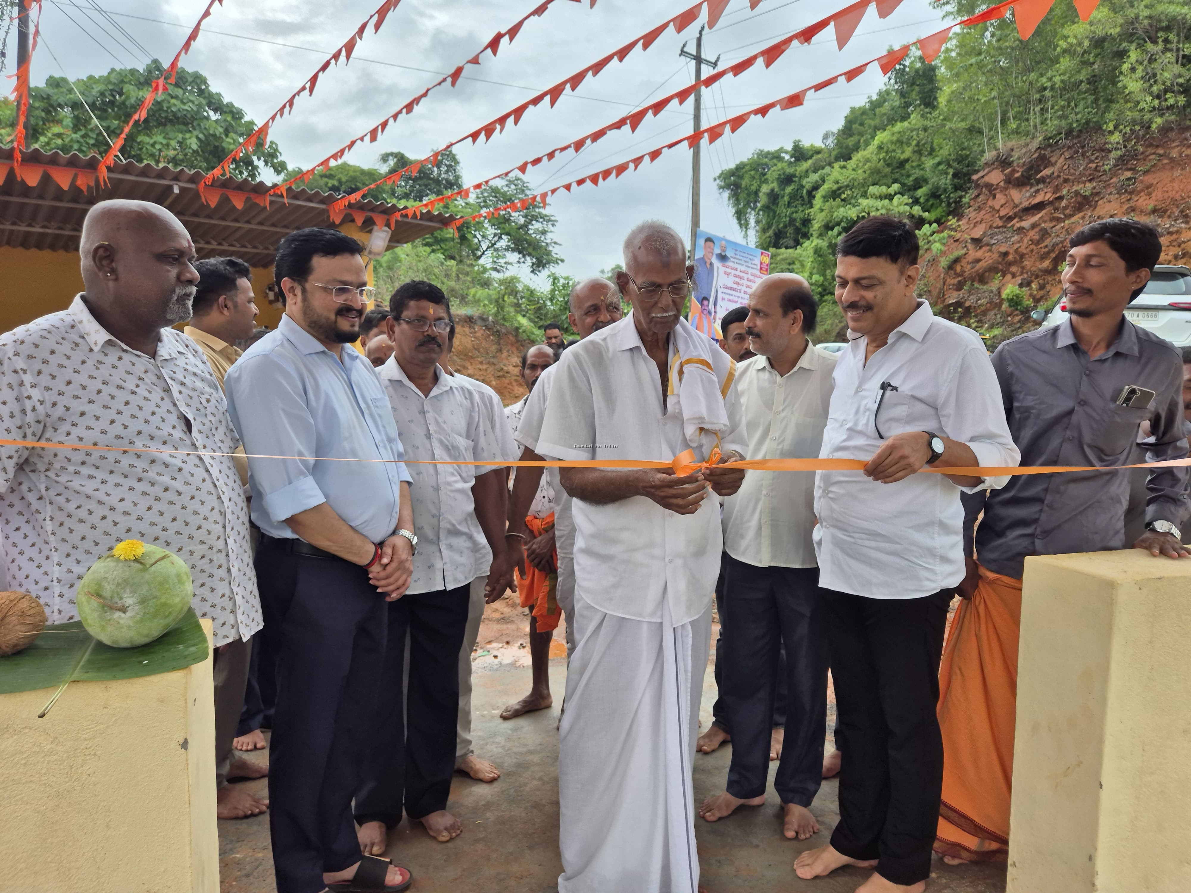 ಕಾವಳಪಡೂರು: ನೂತನ ಹಿಂದೂ ರುದ್ರಭೂಮಿ ಲೋಕಾರ್ಪಣೆ.