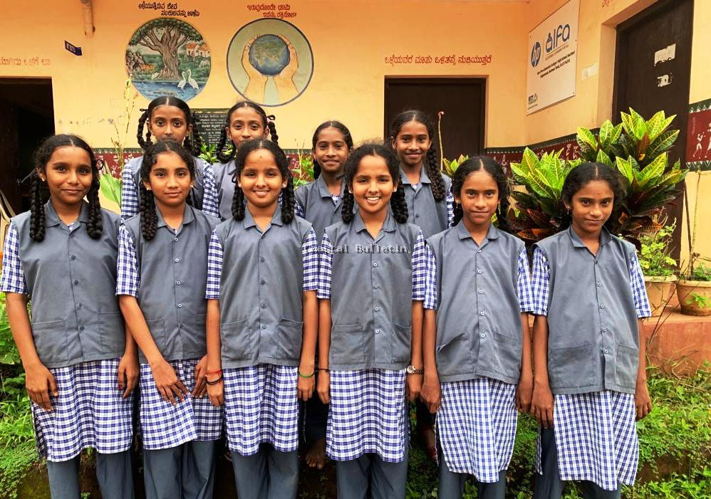 ಸಜಿಪಮೂಡ :ಸರ್ಕಾರಿ ಪ್ರೌಢಶಾಲೆಯ ಒಂದೇ ತರಗತಿಯಲ್ಲಿ ಐದು ಜೋಡಿ ಅವಳಿ-ಜವಳಿ ಹೆಣ್ಮಕ್ಕಳು