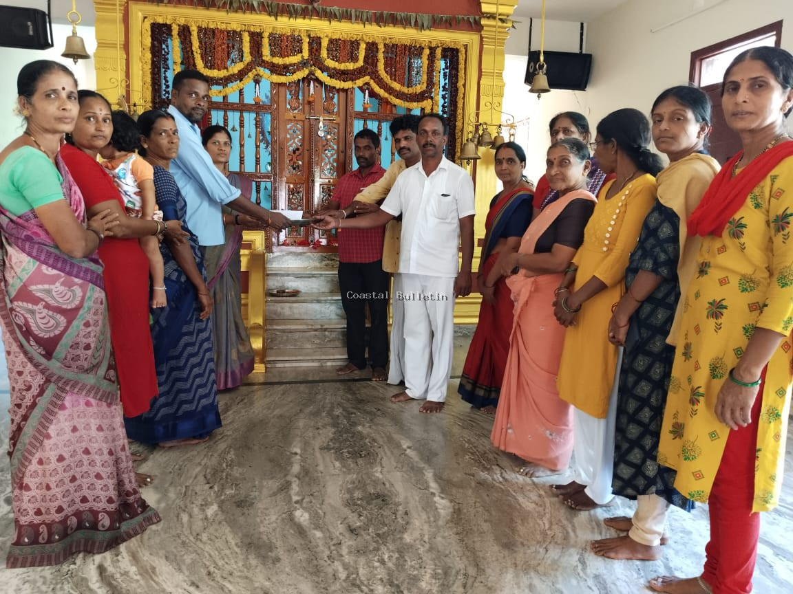 ನರಿಕೊಂಬು:ಸಭಾ ಭವನದ ನಿರ್ಮಾಣಕ್ಕೆ ಧರ್ಮಸ್ಥಳದಿಂದ ಸಹಾಯಧನ ಚೆಕ್ ಹಸ್ತಾಂತರ.