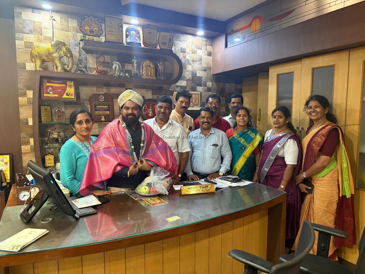 ಬಂಟ್ವಾಳ ಕುಲಾಲ ಸುಧಾರಕ ಸಂಘದಿಂದ ಜಿಲ್ಲಾ ರಾಜ್ಯೋತ್ಸವ ಪ್ರಶಸ್ತಿ ಪುರಸ್ಕೃತ ಲಯನ್ ಅನಿಲ್ ದಾಸ್ ಗೆ ಸನ್ಮಾನ