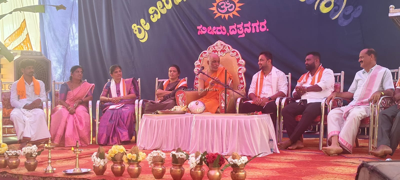 ಸುಜೀರು :ವೀರಹನುಮಾನ್ ಮಂದಿರದ 24ನೇ ವಾರ್ಷಿಕೋತ್ಸವ, ಧಾರ್ಮಿಕ ಸಭೆ.  ಹನುಮಂತ ನಾಯಕತ್ವ ಗುಣಕ್ಕೆ ಪ್ರತೀಕ: ಓಡಿಯೂರು ಶ್ರೀ.