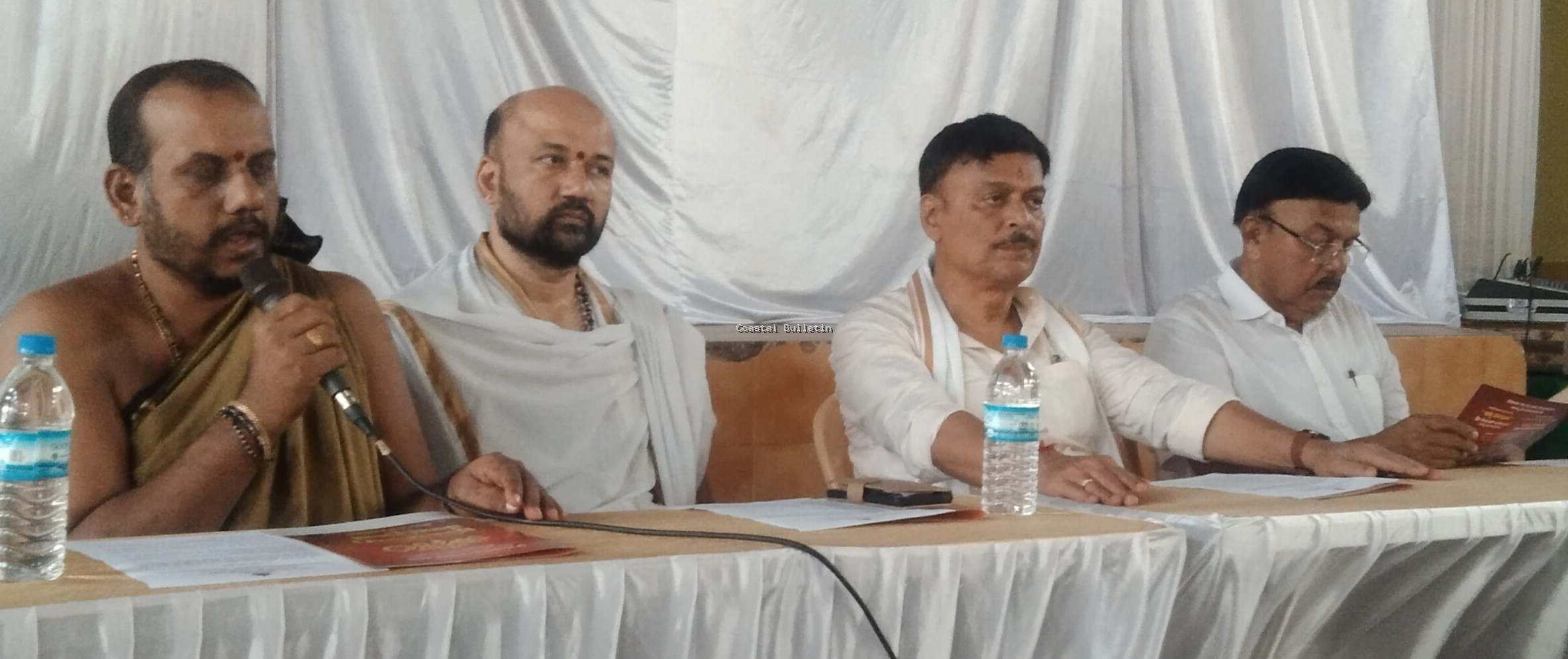 ಪೊಳಲಿ:ಮಾ1-7, ಲೋಕಕಲ್ಯಾಣ ಹಾಗೂ ಸಾನಿಧ್ಯ ವೃದ್ಧಿಗಾಗಿ ಶತಚಂಡಿಕಾಯಾಗ ಹಾಗೂ ದೊಡ್ಡರಂಗಪೂಜೆ.