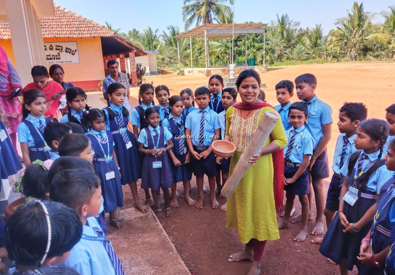 ಏಮಾಜೆ :ಸರಕಾರಿ ಶಾಲೆಯಲ್ಲಿ "ಗುಬ್ಬಚ್ಚಿ ಗೂಡು ಅಭಿಯಾನ" 302 ನೇ ಕಾರ್ಯಕ್ರಮ.  ಭೂಮಿ ಮೇಲಿರುವ ಪ್ರತಿ ಜೀವಿಗೂ ಬದುಕುವ ಹಕ್ಕಿದೆ:ನಿತ್ಯಾನಂದ ಶೆಟ್ಟಿ