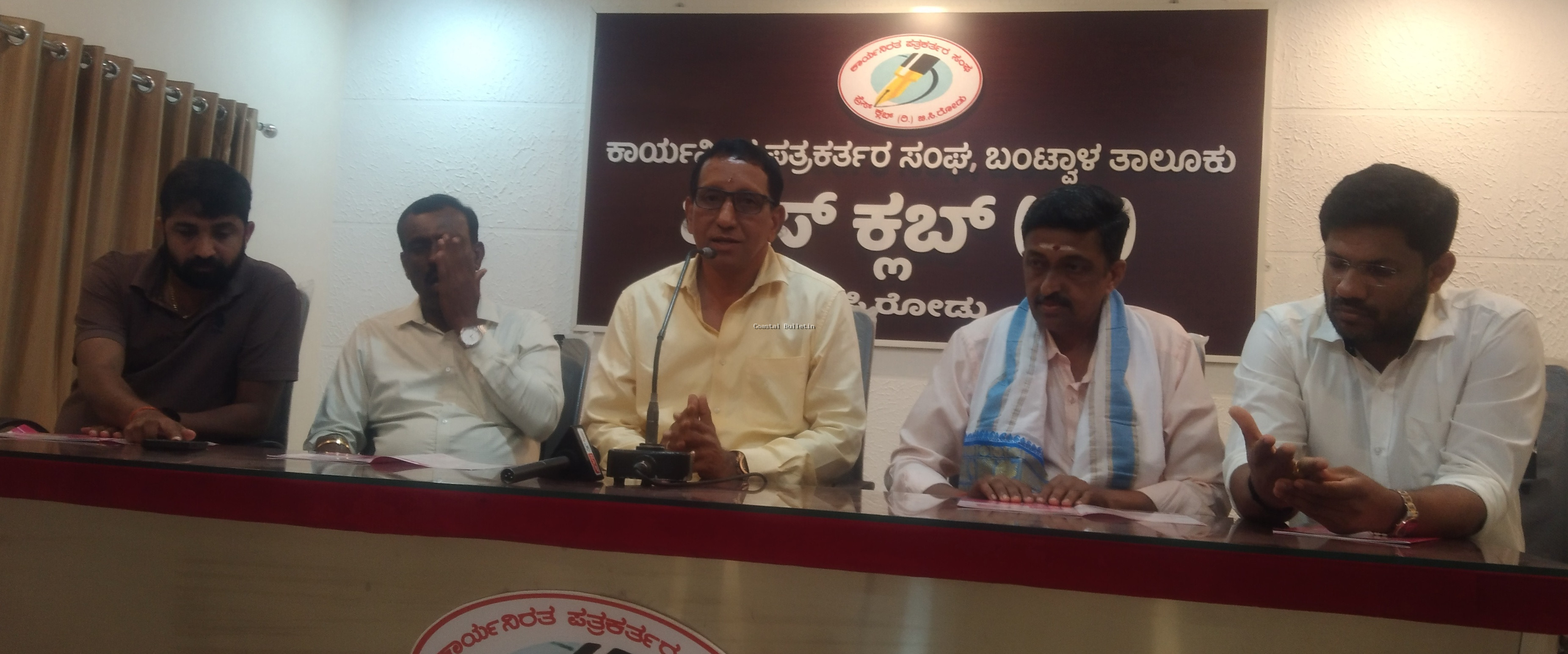 ಸರಪಾಡಿ: ಫೆ.28ರಿಂದ ಶ್ರೀ ಶರಭೇಶ್ವರ ದೇವಸ್ಥಾನದ ವಾರ್ಷಿಕ ಜಾತ್ರೆ ಮಹೋತ್ಸವ.  ಫೆ. 22ರಂದು ಚಂದ್ರಮಂಡಲ ರಥದ ಸಮರ್ಪಣಾ ಮೆರವಣಿಗೆ.
