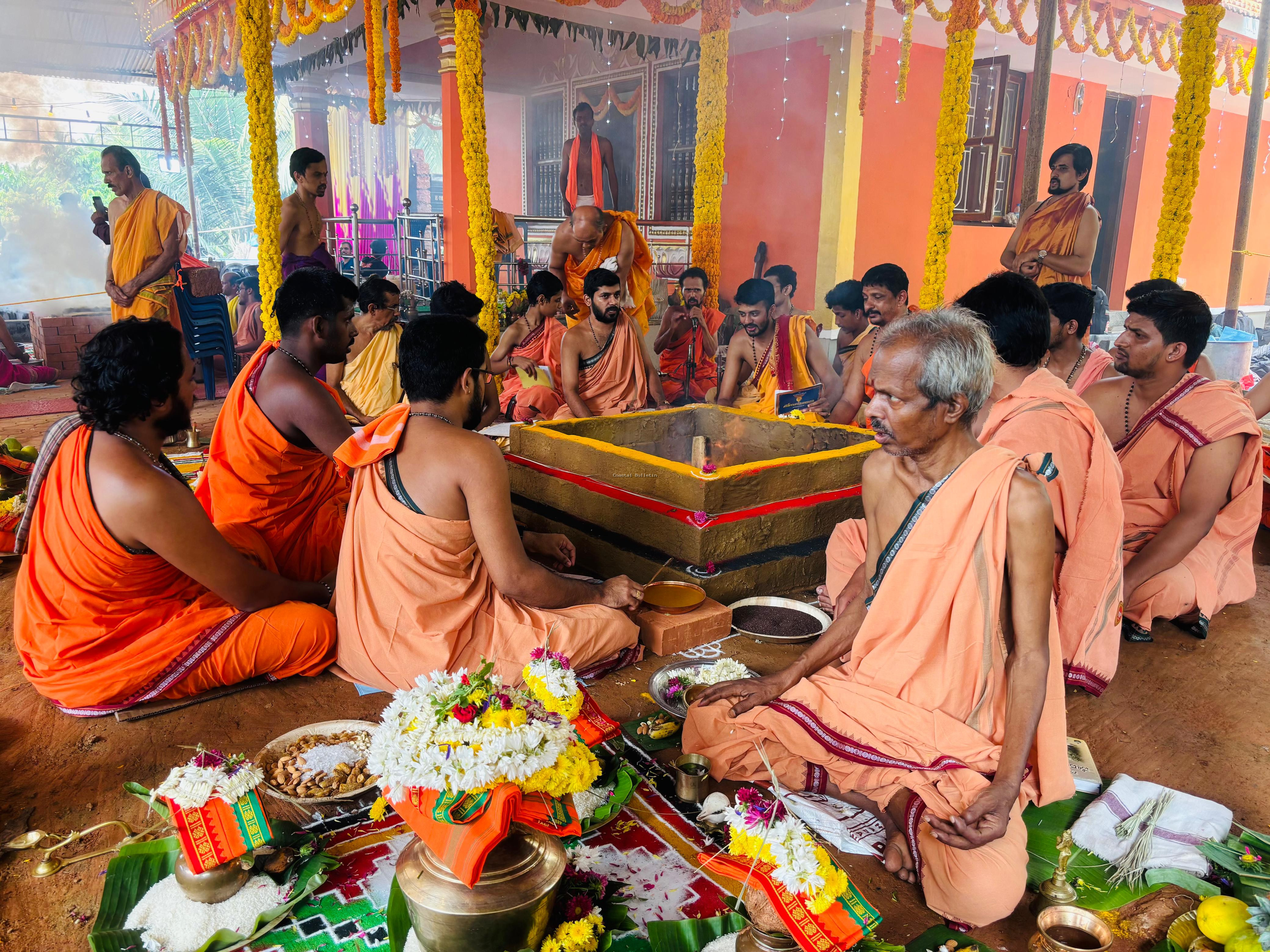 ಪಲ್ಲಮಜಲು: ಪವಮಾನ ಪಾರಾಯಣ ಸಹಿತ ಮಹಾಪವಮಾನ ಯಾಗ ಸಂಪನ್ನ.