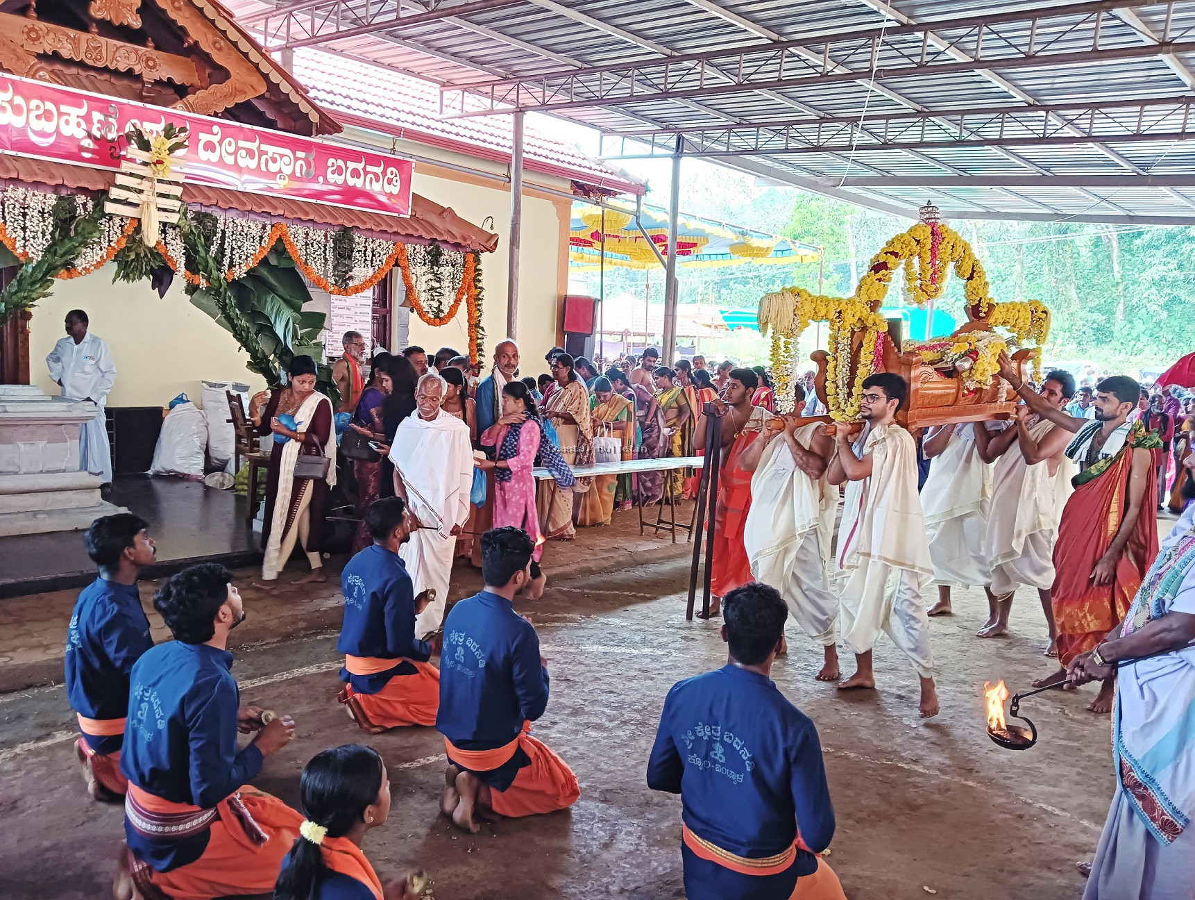 ಶ್ರೀ ಕ್ಷೇತ್ರ ಬದನಡಿ: ಸಂಭ್ರಮದ ಷಷ್ಠಿ ಮಹೋತ್ಸವ ಭಜನೆ ಸಹಿತ ಪಲ್ಲಕಿ ಉತ್ಸವ.