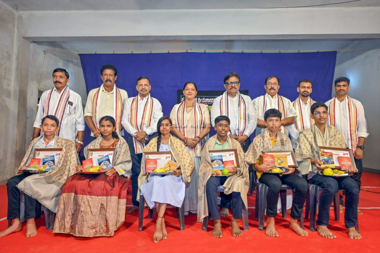 ಜ್ಯೋತಿಗುಡ್ಡೆ: ನವರಾತ್ರಿ ಉತ್ಸವಕ್ಕೆ ಚಾಲನೆ, ಸಭಾ ಕಾರ್ಯಕ್ರಮ, ಸನ್ಮಾನ, ಪ್ರತಿಭಾ ಪುರಸ್ಕಾರ.