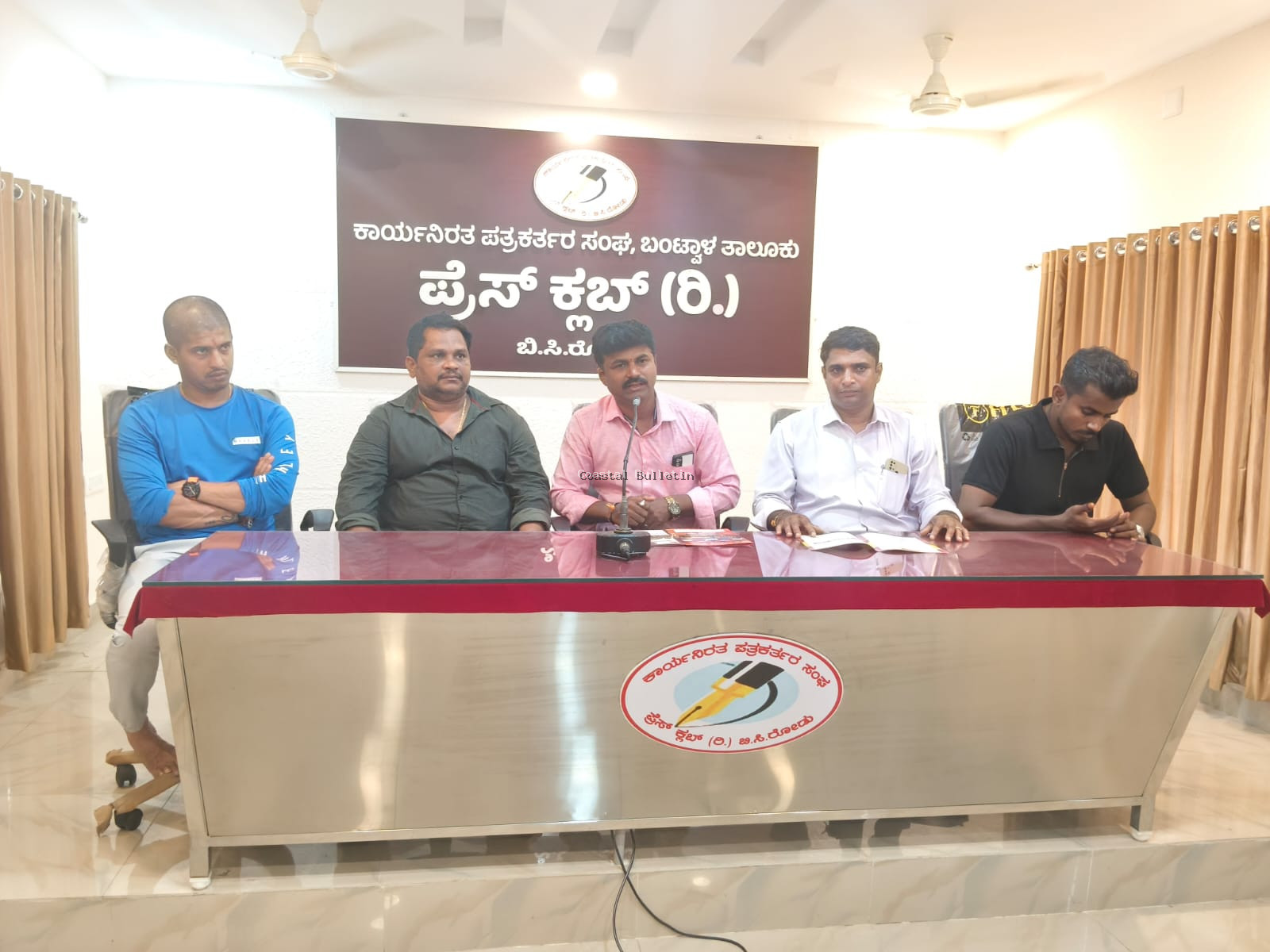 ಸುಜೀರು :ಮೇ.03ರಂದು ವೈದ್ಯನಾಥ ಕ್ರಿಕೆಟರ್ಸ್ ಇದರ ರಜತ ಮಹೋತ್ಸವ ಸಂಭ್ರಮ. ಶ್ರೀ ಸತ್ಯನಾರಾಯಣ ಪೂಜೆ, ಸಾಂಸ್ಕೃತಿಕ, ಸಭಾ ಕಾರ್ಯಕ್ರಮ, ಸಾಧಕರಿಗೆ ಸನ್ಮಾನ. ಎ. 26 ರಂದು&nbsp;ಆಹ್ವಾನಿತ 16 ತಂಡಗಳ ಕ್ರಿಕೆಟ್ ಪಂದ್ಯಾಟ.