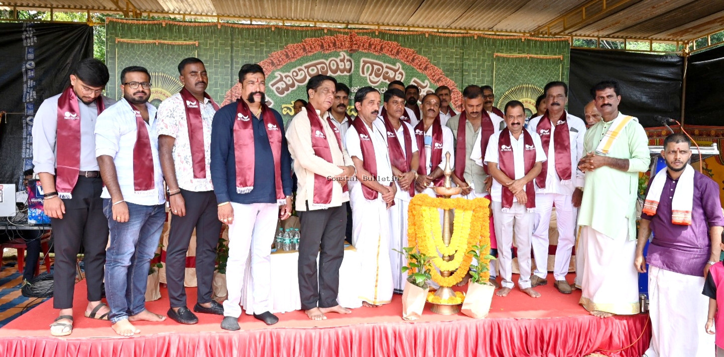 ಸಜಿಪ ಮುನ್ನೂರು: ಮರ್ತಾಜೆ&nbsp;ಮಣ್ಣುದ&nbsp;&nbsp;ಕೆಸರ್ದ ಗೊಬ್ಬು ಕಾರ್ಯಕ್ರಮ.