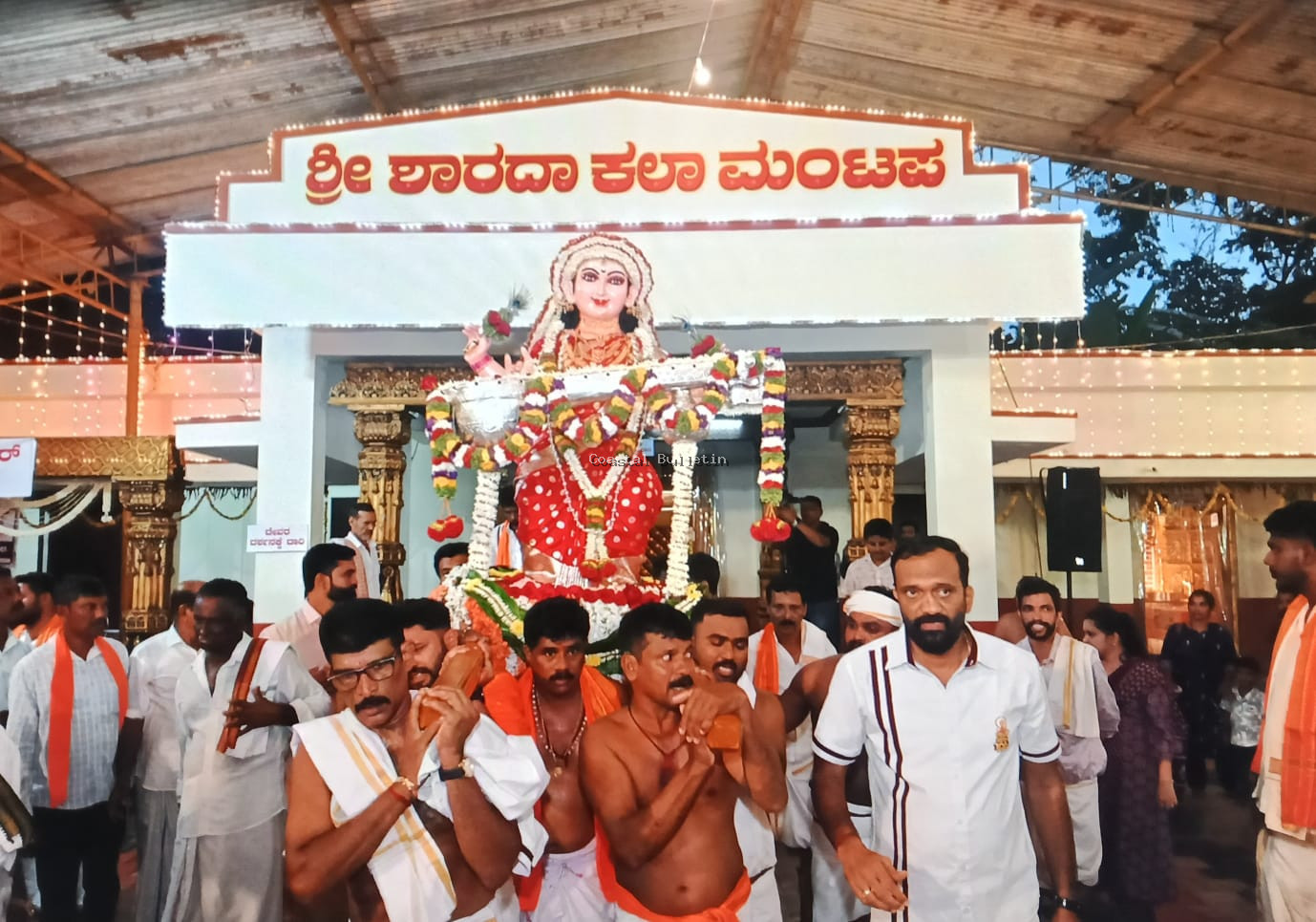 ಸಜೀಪ ದಸರಾ ಶತಸಂಭ್ರಮ ಸಂಪನ್ನ. ವೈಭವದ ಶೋಭಾಯಾತ್ರೆಯೊಂದಿಗೆ ಶತಮಾನೋತ್ಸವಕ್ಕೆ ತೆರೆ