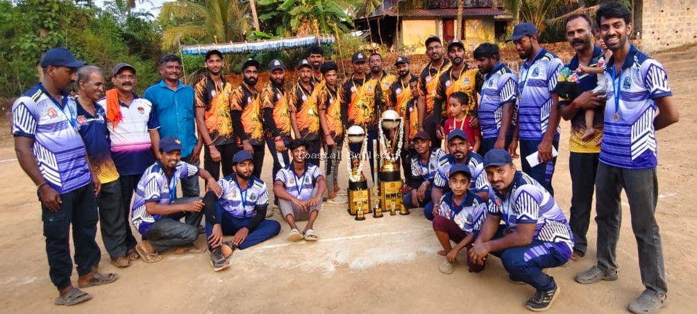 ನೆತ್ತರಕೆರೆ :ಎನ್ ಎಂ ಸಿ ಪ್ರಿಮಿಯರ್ ಲೀಗ್-2025 ಕ್ರಿಕೆಟ್ ಪಂದ್ಯಾಟಕ್ಕೆ ಅದ್ದೂರಿ ಚಾಲನೆ.  ಎನ್ ಎಂ ಸಿ ಟೈಗರ್ಸ್ ಪ್ರಥಮ ಹಾಗೂ ಎನ್ ಎಂ ಸಿ ವಾರಿಯರ್ಸ್ ತಂಡಕ್ಕೆ ದ್ವಿತೀಯ ಪ್ರಶಸ್ತಿ.