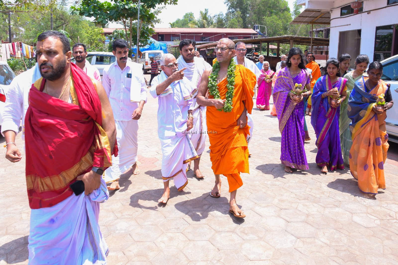 ದೈಗೋಳಿ: ಸಾಯಿ ನಿಕೇತನ ಸೇವಾಶ್ರಮಕ್ಕೆ ಶ್ರೀಶ್ರೀ ವಿಶ್ವಪ್ರಸನ್ನ ತೀರ್ಥ ಸ್ವಾಮೀಜಿ ಭೇಟಿ.