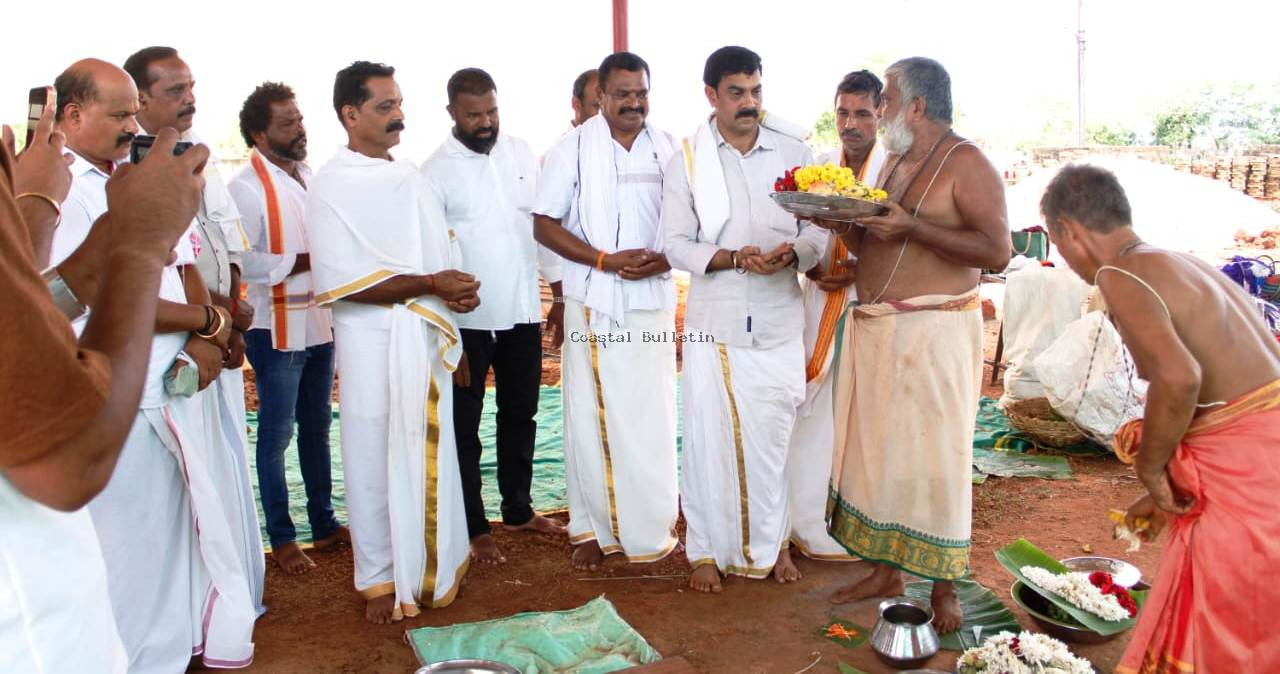 ಕೊಯಿಲ: ಬೊಬ್ಬರ್ಯ ದೈವಸ್ಥಾನ ಪುನರ್ ನಿರ್ಮಾಣಕ್ಕೆ ಚಾಲನೆ.