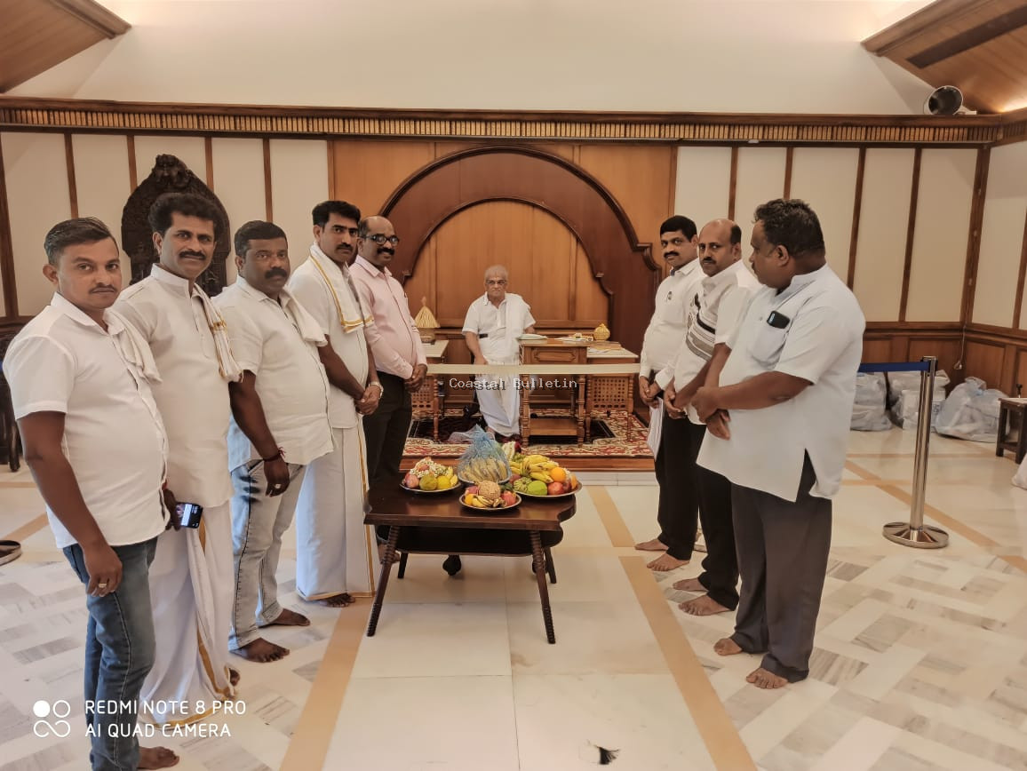 ಬಂಟ್ವಾಳ :ಕುಲಾಲ ಸಮುದಾಯ ಭವನದ ಅನುದಾನ ಕೋರಿ ಧರ್ಮಸ್ಥಳ ಕ್ಷೇತ್ರಕ್ಕೆ ಮನವಿ.