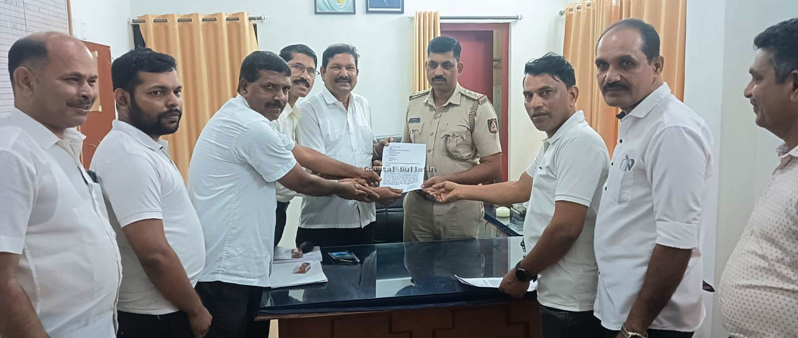 ಬಂಟ್ವಾಳ: ರಾಹುಲ್ ವಿರುದ್ಧ ಅವಹೇಳನಕಾರಿ ಹೇಳಿಕೆಗೆ ಆಕ್ರೋಶ ಶಾಸಕ ಯಶಪಾಲ್ ಸುವರ್ಣ ವಿರುದ್ಧ ದೂರು ಸಲ್ಲಿಕೆ.