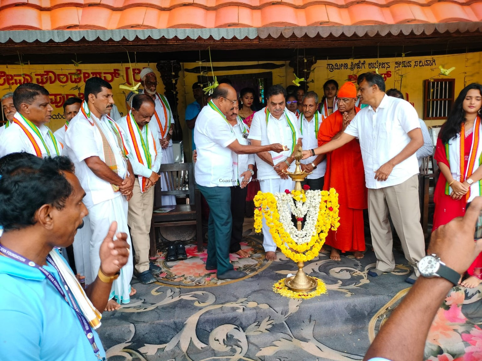 ಪುಂಚಮೆ:ಆಸರೆ ಸೇವಾ ಫೌಂಡೇಶನ್ (ರಿ) ಆಶ್ರಯದಲ್ಲಿ "ಆಸರೆಡ್ ಕೆಸರ್ದ ಗೊಬ್ಬು" ಕ್ರೀಡಾ ಕೂಟ.  ಸಾಧಕರಿಗೆ ಸನ್ಮಾನ, ಪ್ರತಿಭಾ ಪುರಸ್ಕಾರ,ಅಶಕ್ತರಿಗೆ ಸಹಾಯಧನ,ವಿಕಲಚೇತನರಿಗೆ ಕೃತಕ ಕಾಲು ವಿತರಣೆ.