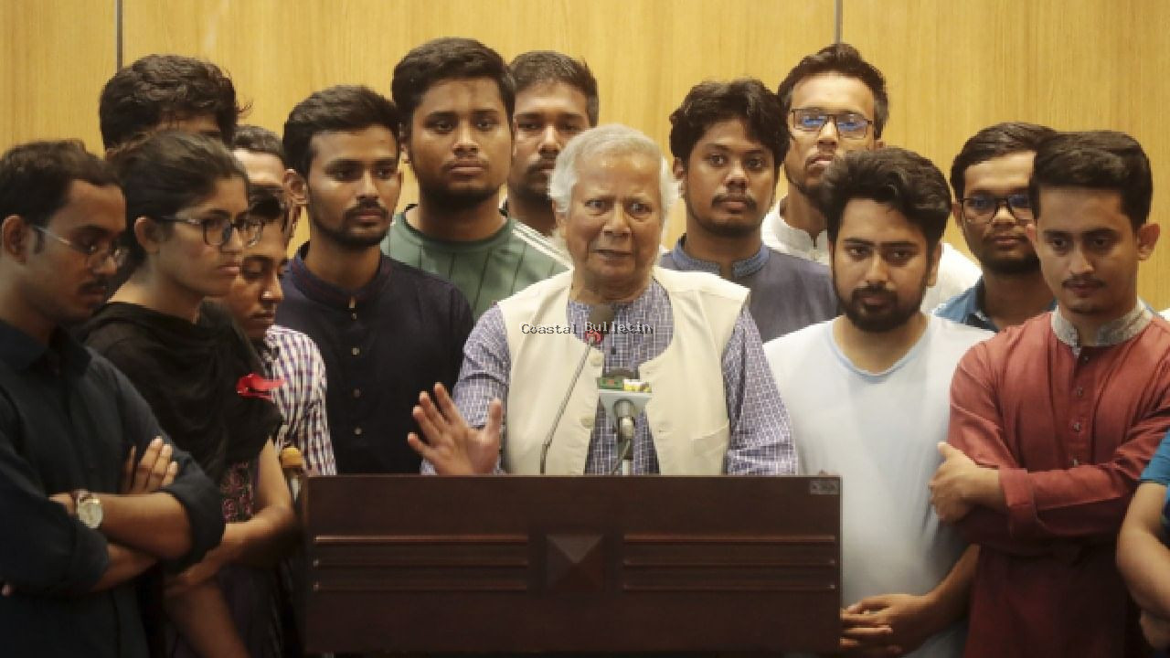 ಬಾಂಗ್ಲಾದೇಶ : ಲೂಟಿ ಮಾಡಿದ ರೈಫಲ್ಸ್ , ಅಕ್ರಮ ಮತ್ತು ಅನಧಿಕೃತ ಬಂದೂಕುಗಳನ್ನು ಹಿಂತಿರುಗುಗಿಸುವಂತೆ ಪ್ರತಿಭಟನಗಾರರಿಗೆ ಸೂಚನೆ.