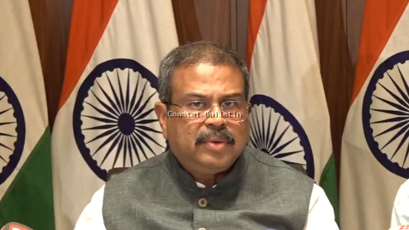 ಕೇಂದ್ರ ಶಿಕ್ಷಣ ಸಚಿವ ಸ್ಥಾನಕ್ಕೆ ಧರ್ಮೇಂದ್ರ ಪ್ರಧಾನ್ ರಾಜೀನಾಮೆ