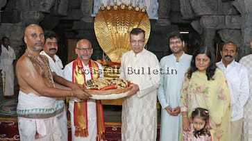 ಐಪಿಎಲ್&zwnj; ಮರು ಆರಂಭ ಬೆನ್ನಲ್ಲೇ ತಿರುಪತಿ ತಿಮ್ಮಪ್ಪನಿಗೆ 5 KG ಚಿನ್ನದ ಆಭರಣ ನೀಡಿದ ಲಕ್ನೋ ಟೀಮ್&zwnj; ಮಾಲೀಕ!