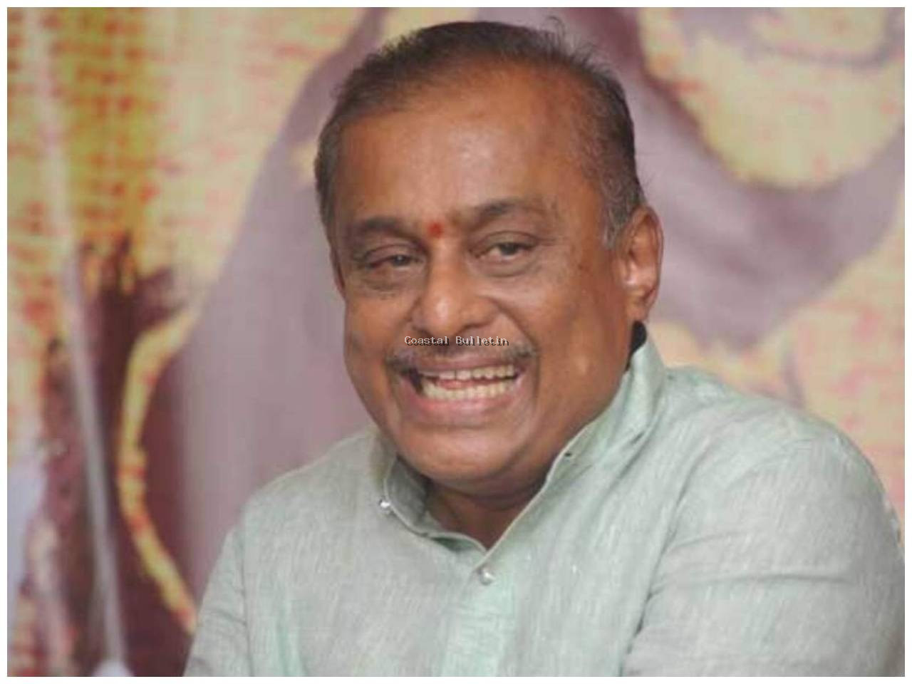 ಹಂಸಲೇಖ ಇದ್ರೆ ಶೋ ನೋಡಲ್ಲ, ಸರಿಗಮಪ ಬಹಿಷ್ಕಾರಕ್ಕೆ ಸೋಷಿಯಲ್&zwnj; ಮೀಡಿಯಾದಲ್ಲಿ ಕರೆ!