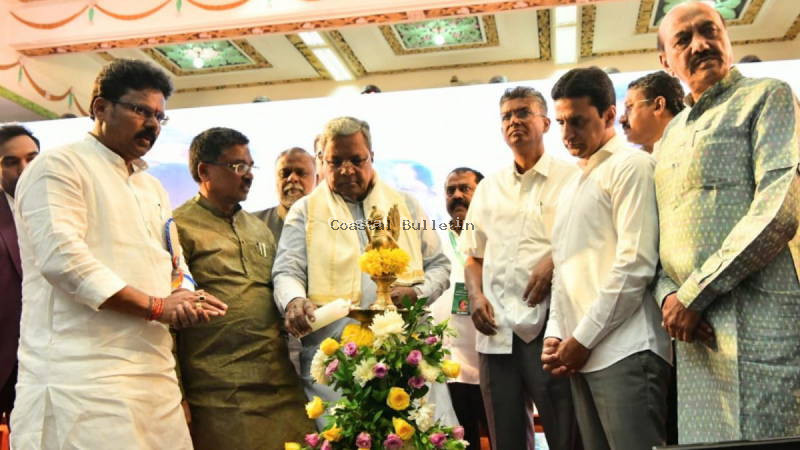 ಶಾಲಾ ಪಠ್ಯದಲ್ಲಿ ರಾಮಾಯಣ ಸೇರಿಸಲು ಕ್ರಮ: ಸಿದ್ದರಾಮಯ್ಯ
