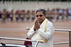 ಬೆಂಗಳೂರು : 77ನೇ ಸ್ವಾತಂತ್ರ್ಯೊತ್ಸವದ ಧ್ವಜಾರೋಹಣ ನೆರವೇರಿಸಿದ ಸಿ.ಎಂ. ಸಿದ್ದರಾಮಯ್ಯ.
