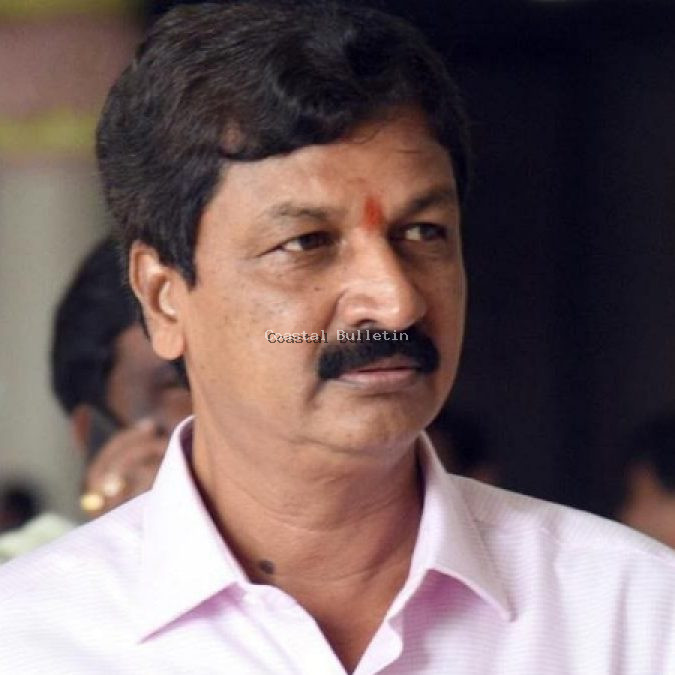 ವಿಜಯೇಂದ್ರ ಭ್ರಷ್ಟ, ಆತನ ನಾಯಕತ್ವಕ್ಕೆ ನನ್ನ ವಿರೋಧ; ಬಿಜೆಪಿ ರಾಜ್ಯಾಧ್ಯಕ್ಷರ ವಿರುದ್ಧವೇ ರಮೇಶ್ ಜಾರಕಿಹೊಳಿ ಕಿಡಿ