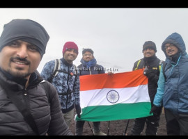 ಹಿಮಶಿಖರದ ಮೇಲೆ ಹೆಮ್ಮೆಯ ತ್ರಿವರ್ಣ ಧ್ವಜ ; ಮೌಂಟ್ ಫುಜಿ ಏರಿದ ಬಂಟ್ವಾಳದ ಕಾರ್ತಿಕ್ ಬಳಗ.