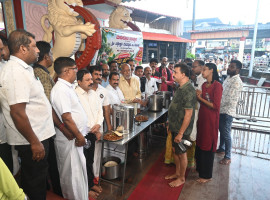 ಬಿ ಸಿ ರೋಡ್ :ರಕ್ತೇಶ್ವರಿ ಸನ್ನಿದಿಯಲ್ಲಿ ಸಾರ್ವಜನಿಕ ಪಾಲೆದ ಕೆತ್ತೆ ಕಷಾಯ ವಿತರಣೆ