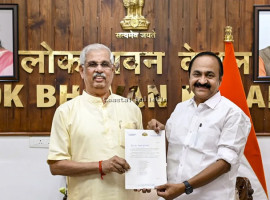 ಕೇರಳ ಸಿಎಂ ಆಗಿ ವಿ.ಡಿ ಸತೀಶನ್&zwnj;, 20 ಸಂಪುಟ ಸಚಿವರಿಂದ ಇಂದು ಪ್ರಮಾಣ ಸ್ವೀಕಾರ