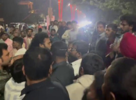 ರೆಡ್ಡಿ ಮನೆ ಮುಂದೆ ಬ್ಯಾನರ್&zwnj; ಗಲಾಟೆ &ndash; ಗುಂಡೇಟಿಗೆ ಕೈ ಕಾರ್ಯಕರ್ತ ಬಲಿ, ನಿಷೇಧಾಜ್ಞೆ ಜಾರಿ