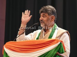100 ದಿನದ ಸಂಭ್ರಮಕ್ಕೆ ಬಡವರಿಗೆ ಫ್ರೀ ಸೈಟ್ ಭಾಗ್ಯ &ndash; 15 ಲಕ್ಷ ಉಚಿತ ನಿವೇಶನ ಹಂಚಿಕೆಗೆ ಅಸ್ತು!